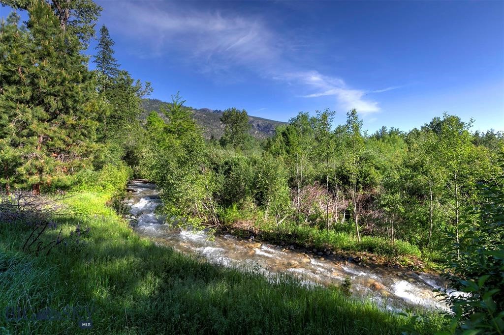5600 Spring Mountain Road Property Photo 36