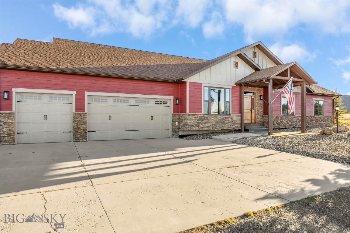 187 Telemark Lane Property Photo 3