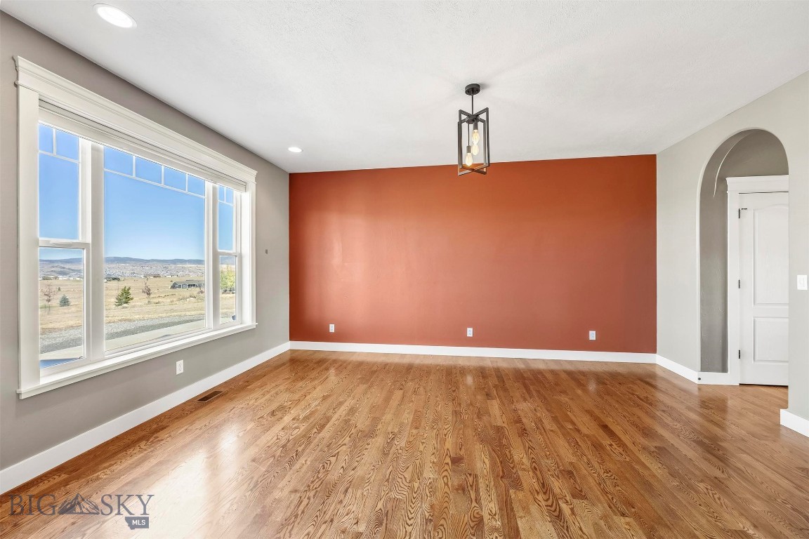 187 Telemark Lane Property Photo 12