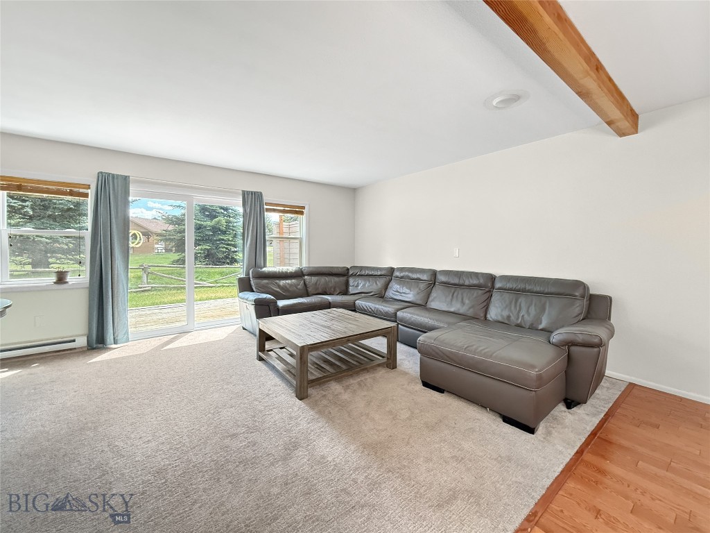 80 Aspen Leaf Drive 7 Property Photo 6