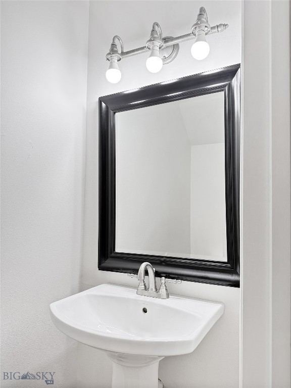 80 Aspen Leaf Drive 7 Property Photo 16