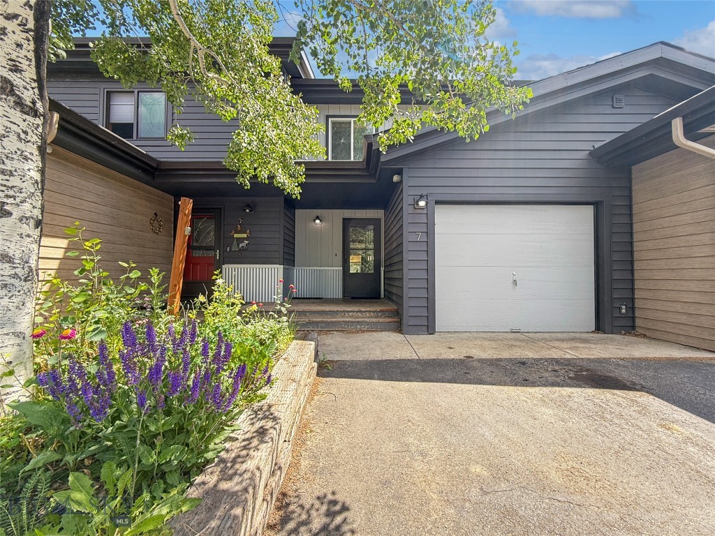 80 Aspen Leaf Drive 7 Property Photo 21