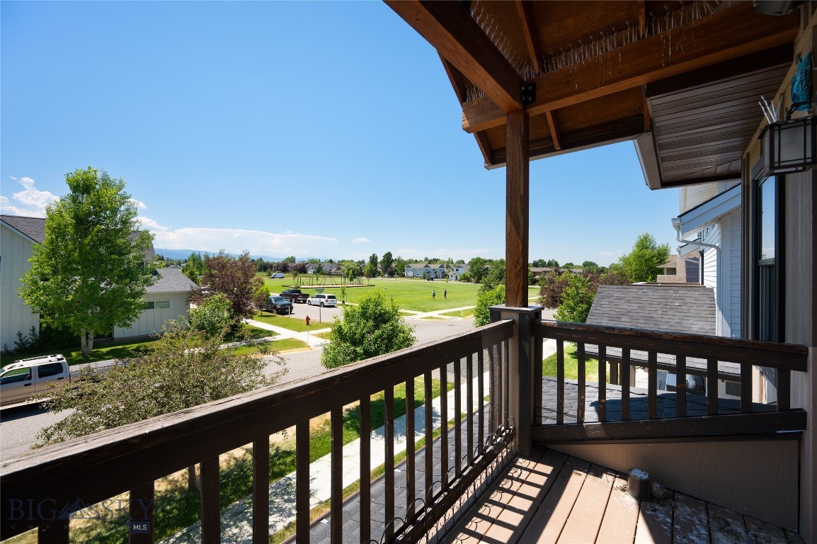 1283 Crabapple Drive Property Photo 1