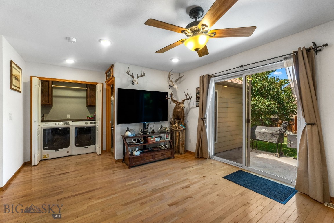 659 Green Tree Drive Property Photo 16