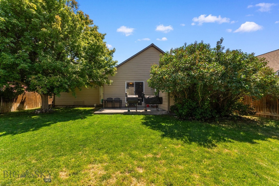 659 Green Tree Drive Property Photo 33