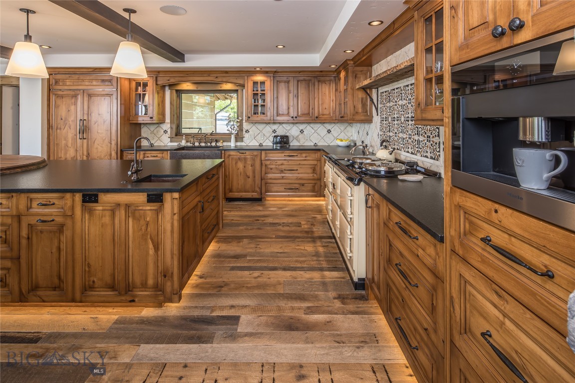 141 Ulerys Lake Road Property Photo 15