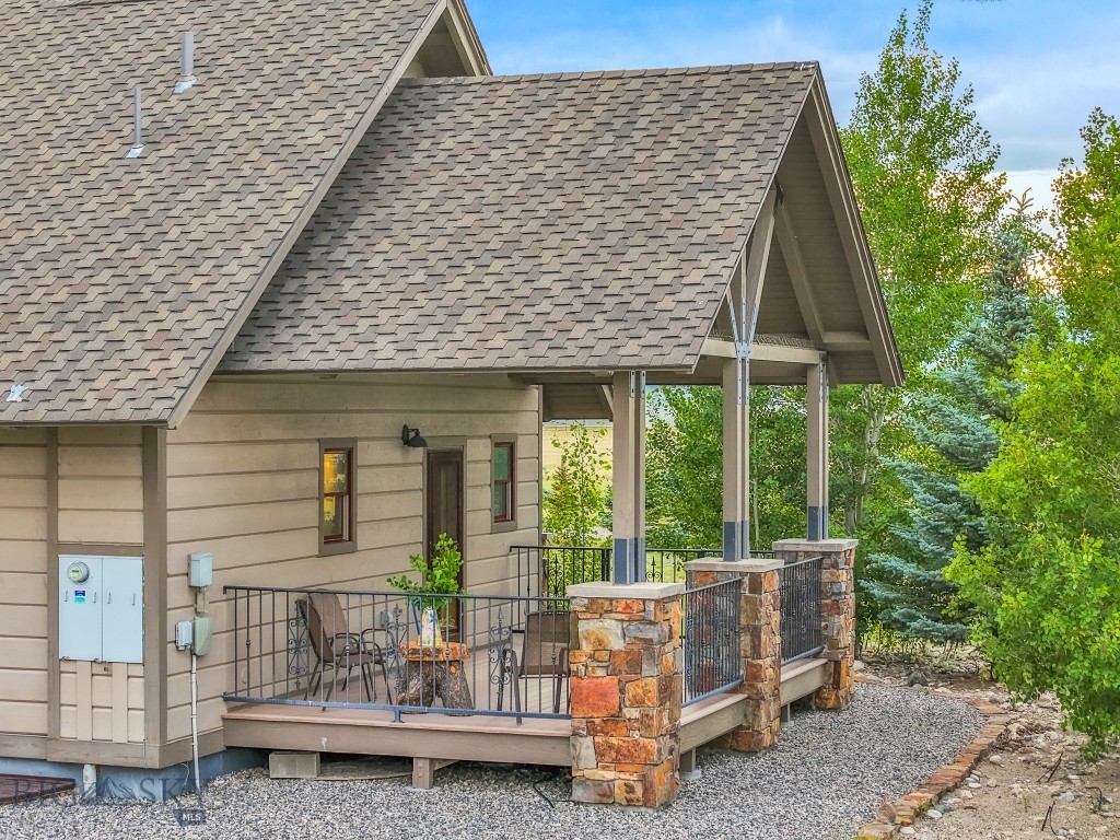 115 Holding Pen Road Property Photo 20