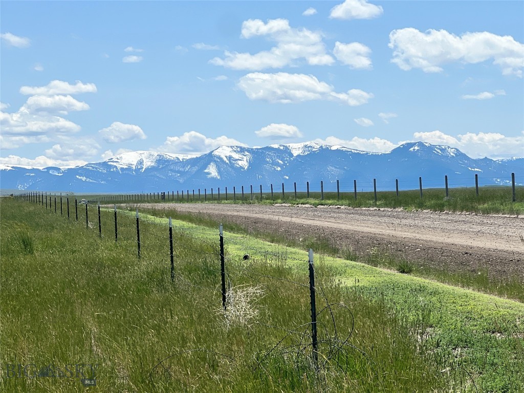 Tbd Carter Creek Road Property Photo 1