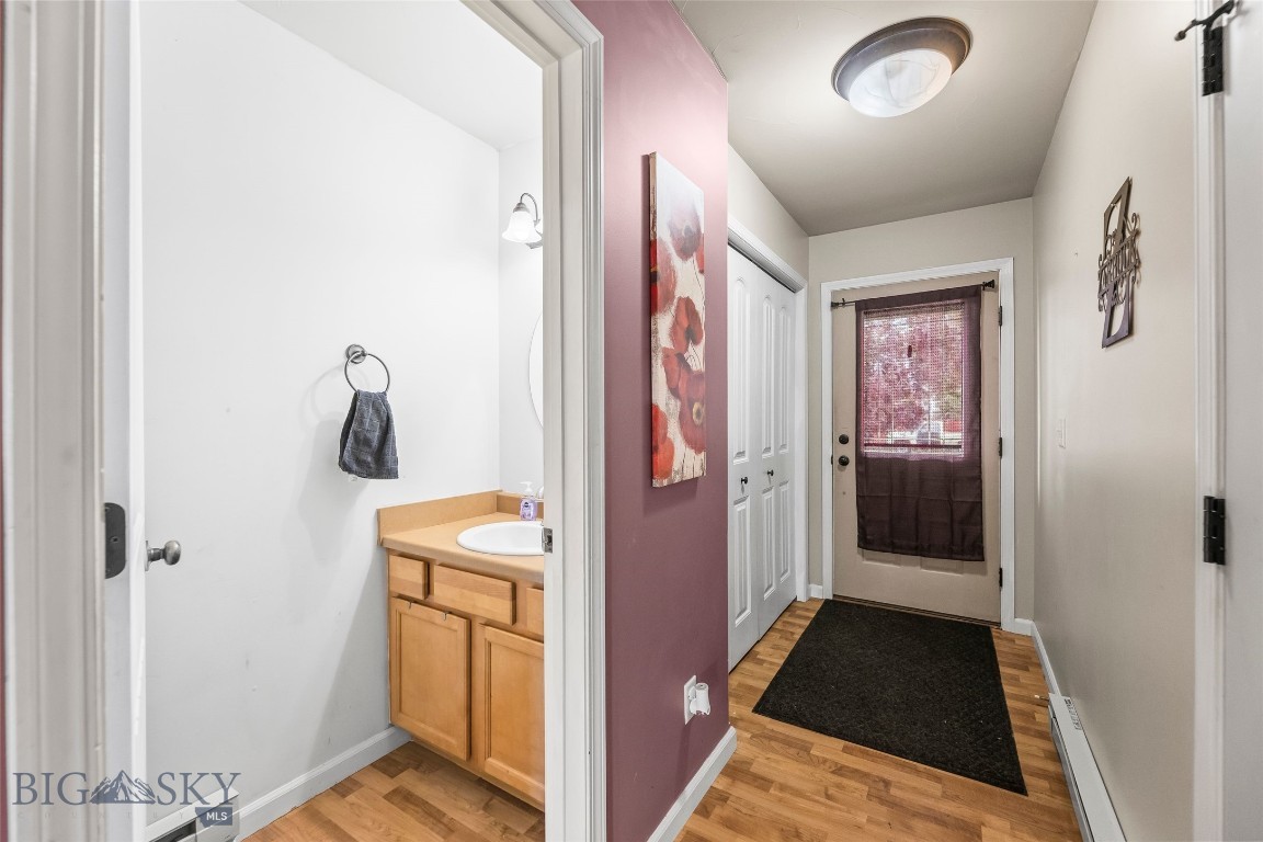 1110 Biehl C Property Photo 10