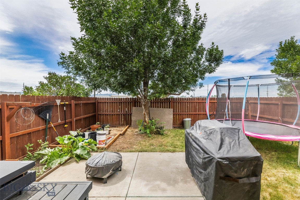 1110 Biehl C Property Photo 22