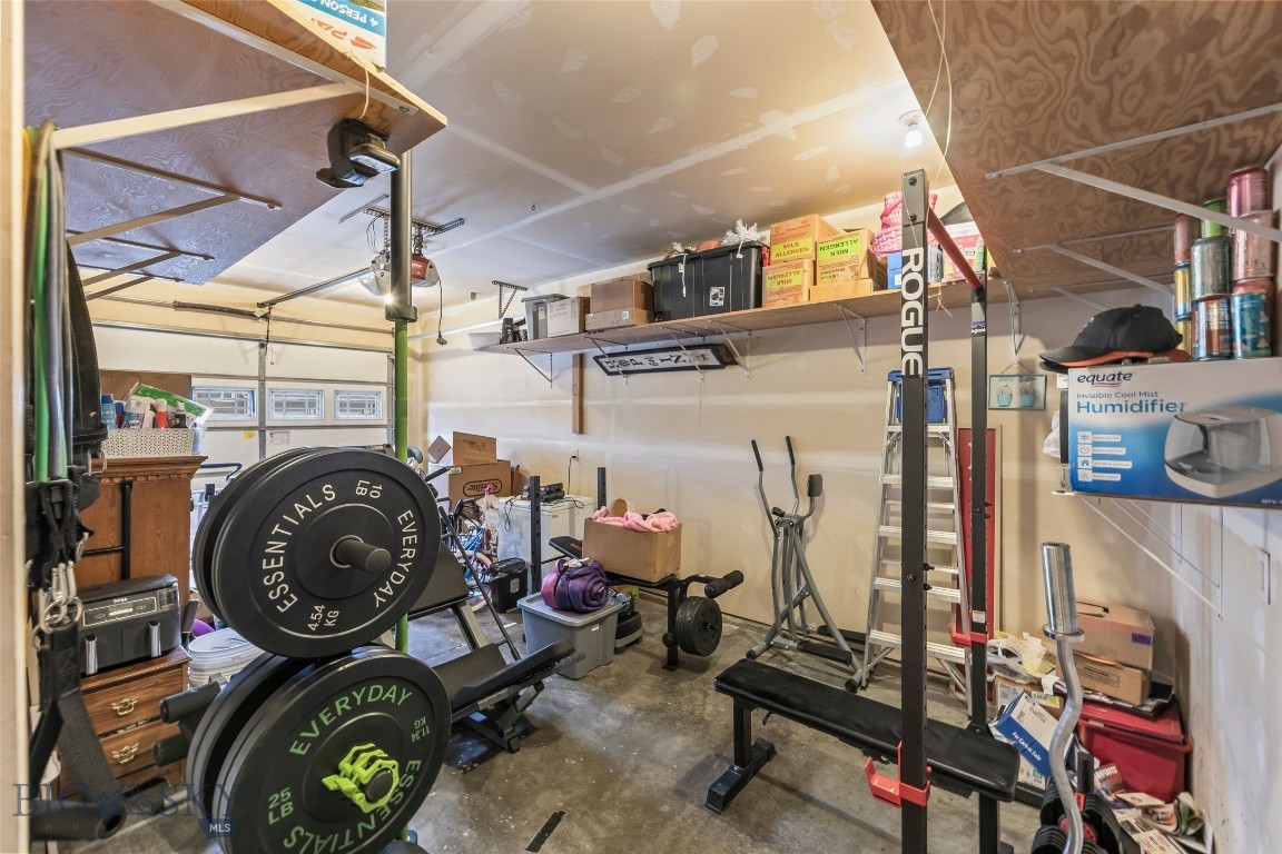 1110 Biehl C Property Photo 28