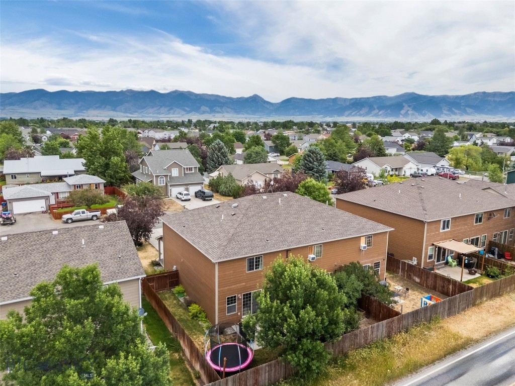 1110 Biehl C Property Photo 29