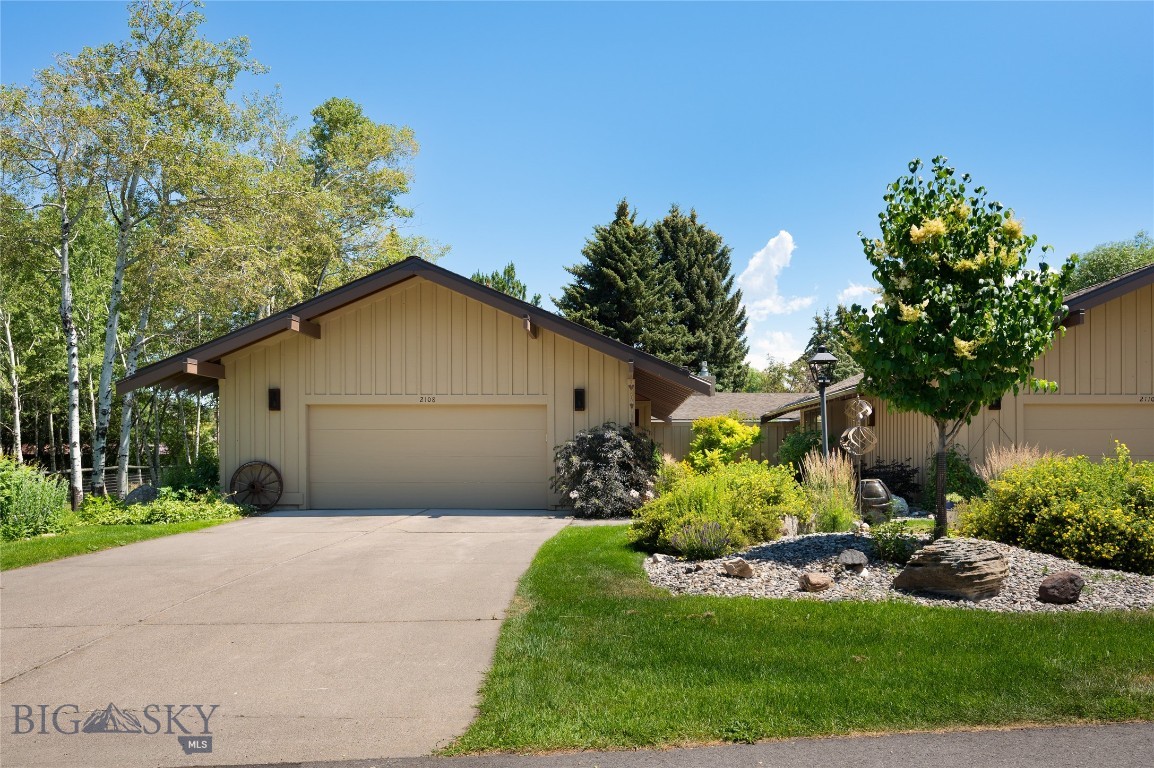 2108 Fairway Drive Property Photo