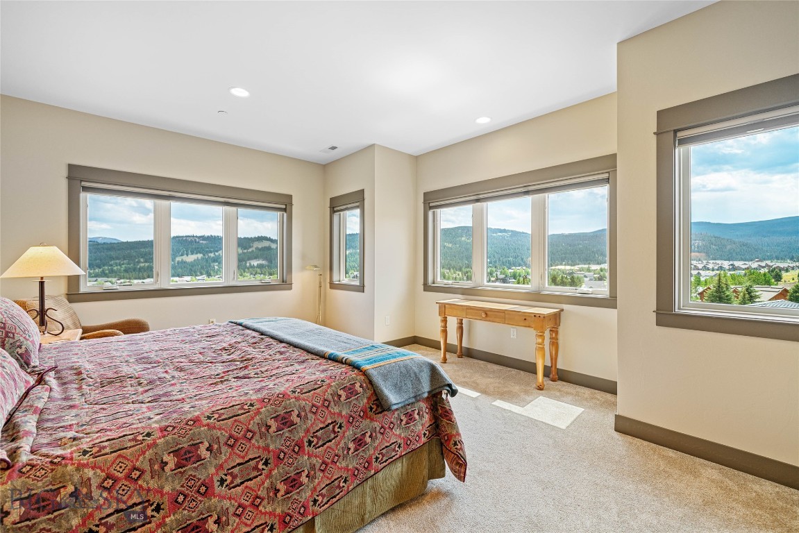 458 Big Pine Property Photo 18