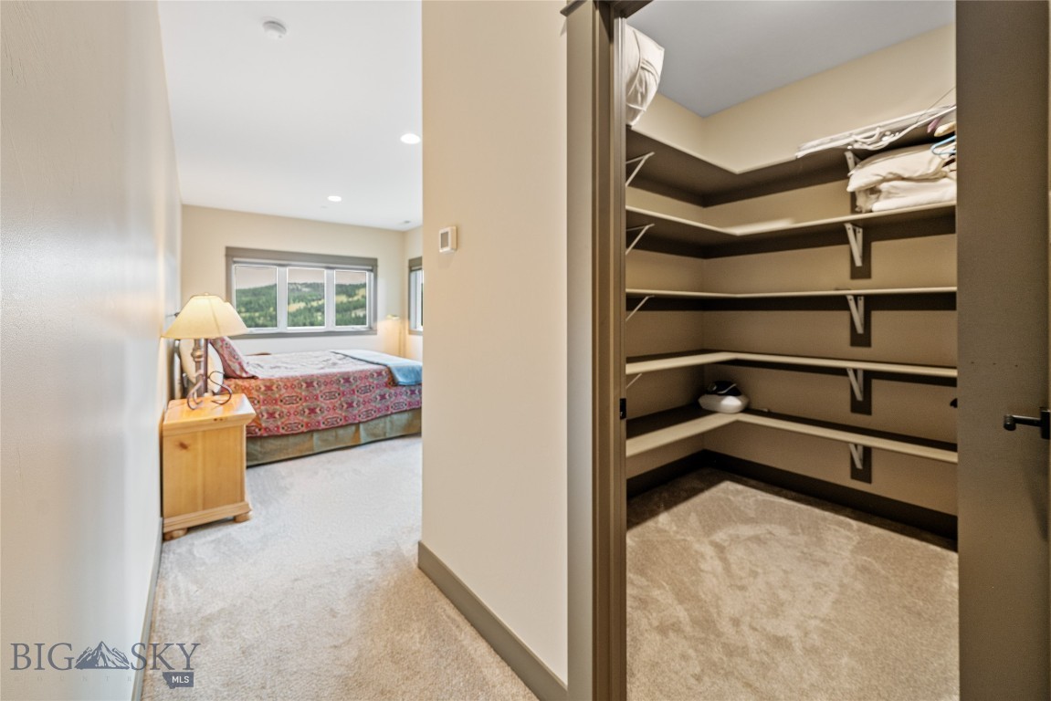 458 Big Pine Property Photo 21