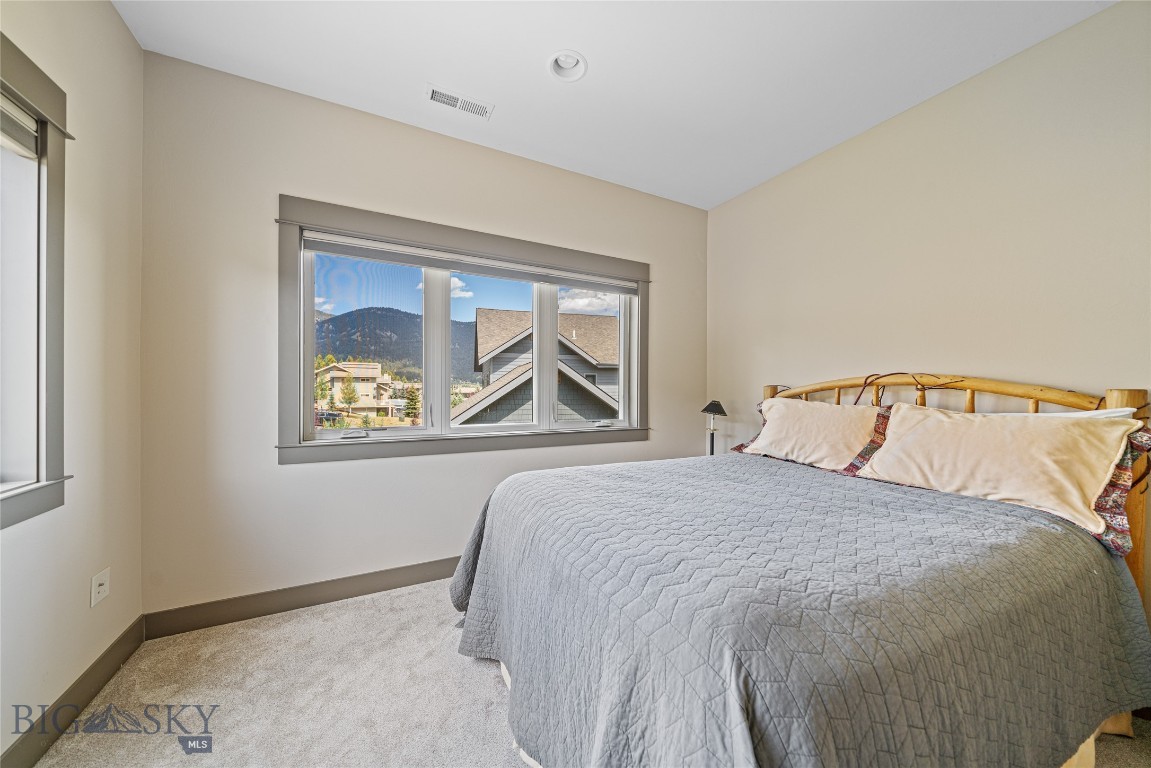 458 Big Pine Property Photo 25