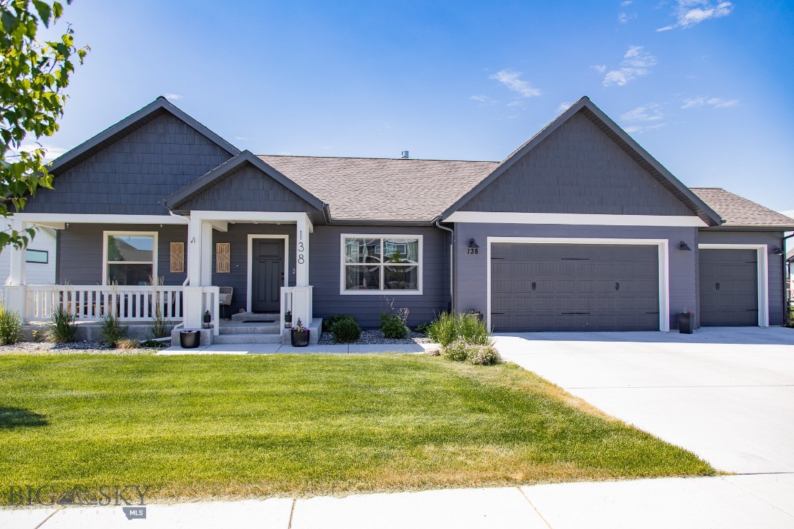 138 E Shade Tree Lane Property Photo 1