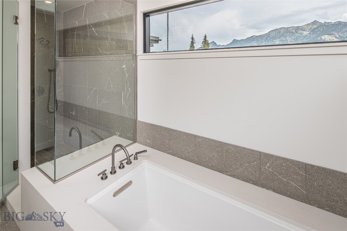 8 Speedwell Drive Property Photo 20