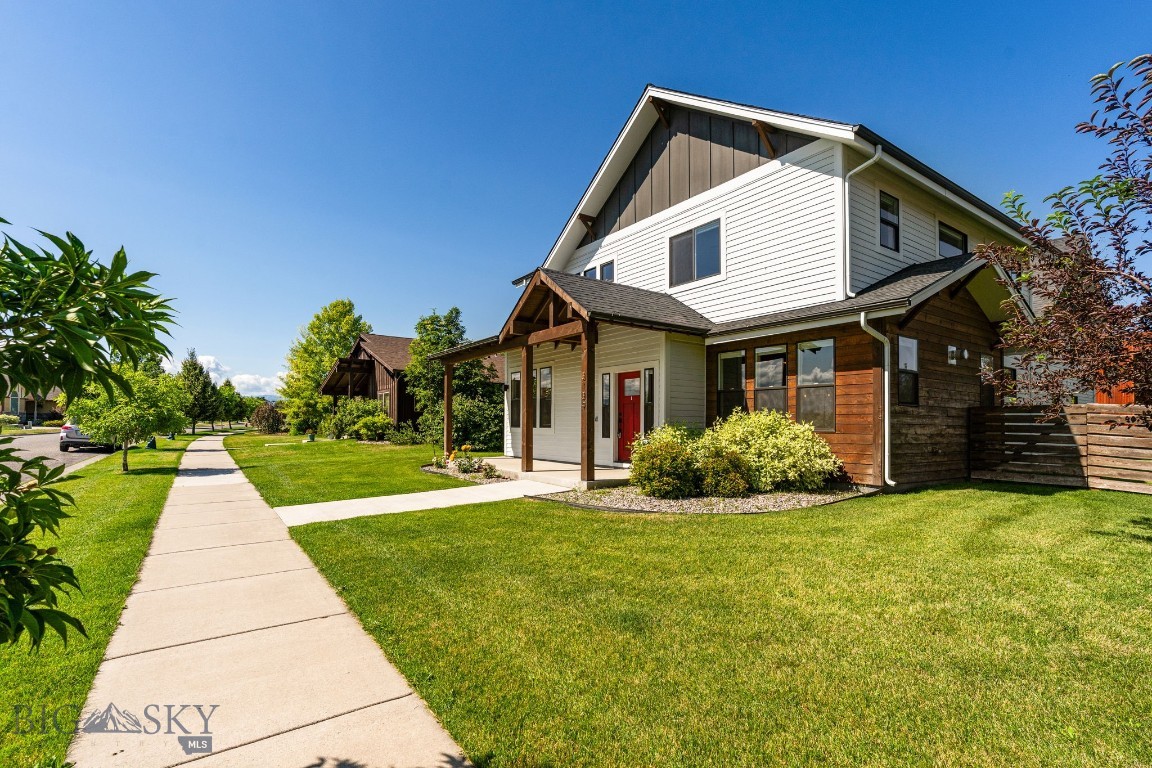 3139 Blackbird Drive Property Photo 4