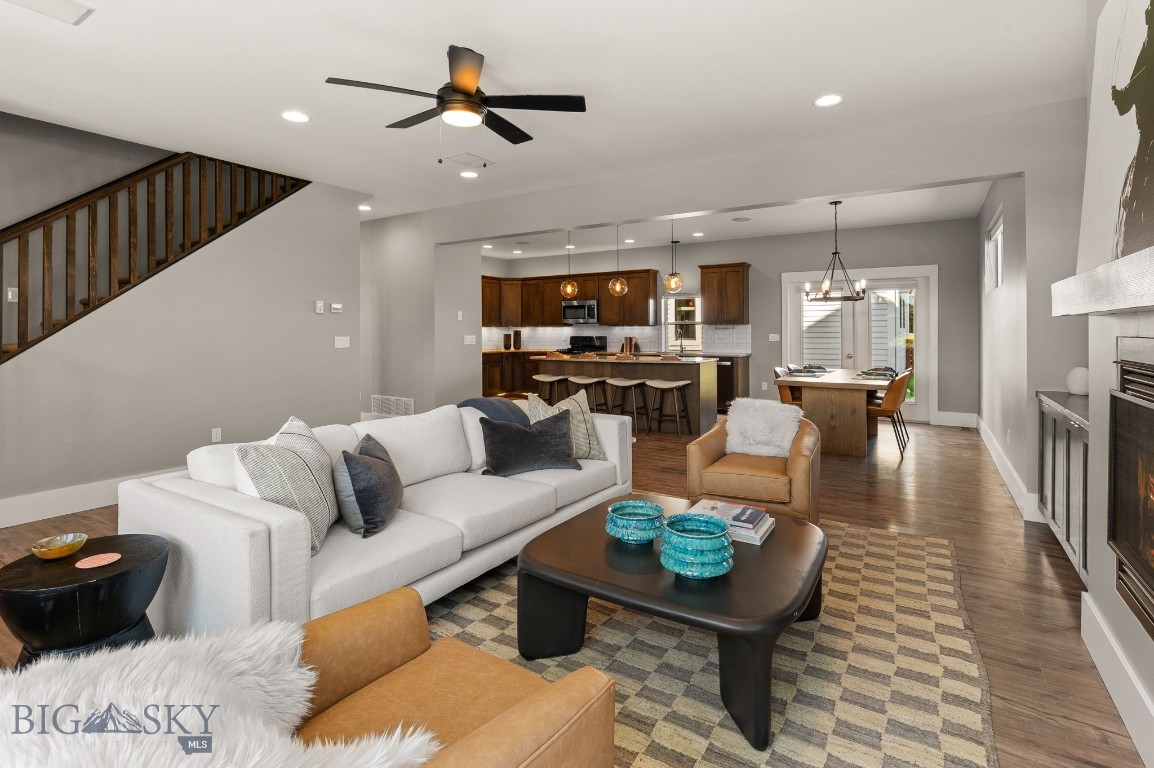 3139 Blackbird Drive Property Photo 9