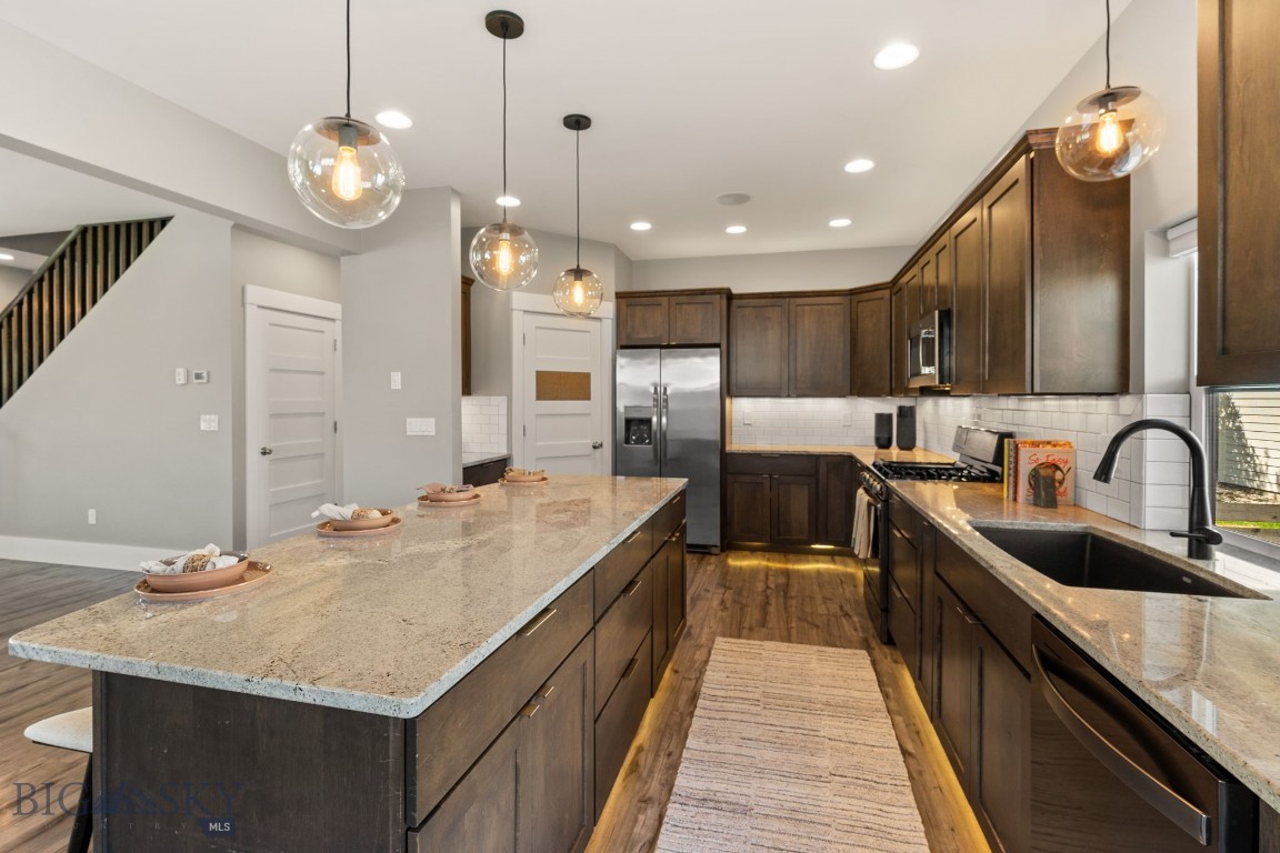 3139 Blackbird Drive Property Photo 16