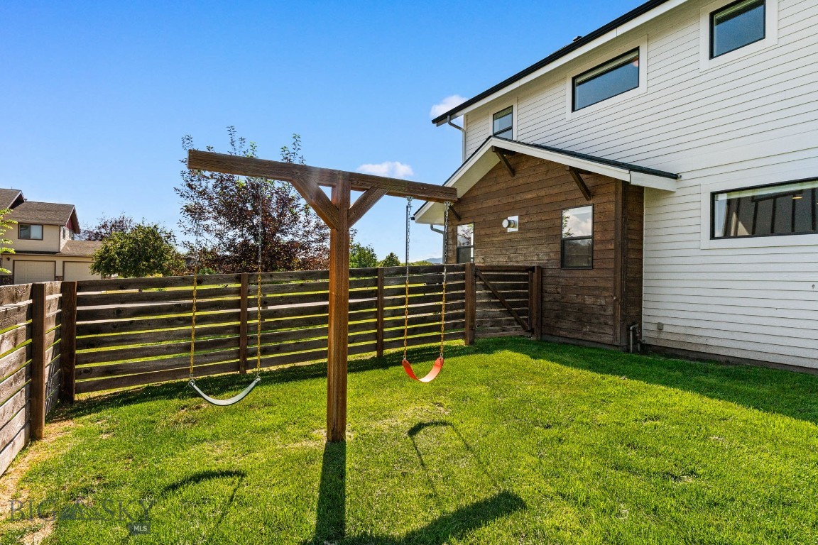 3139 Blackbird Drive Property Photo 45