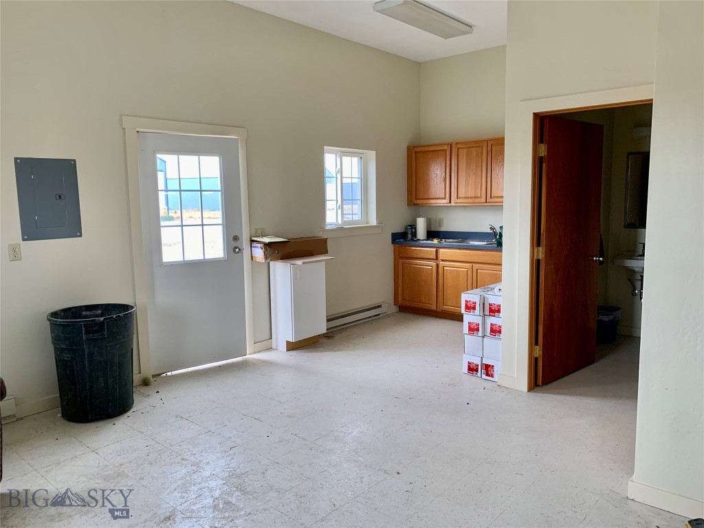 8866 Hwy 287 Property Photo 33