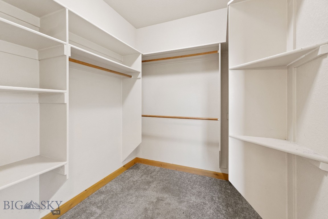 74 W Clara Court Property Photo 20