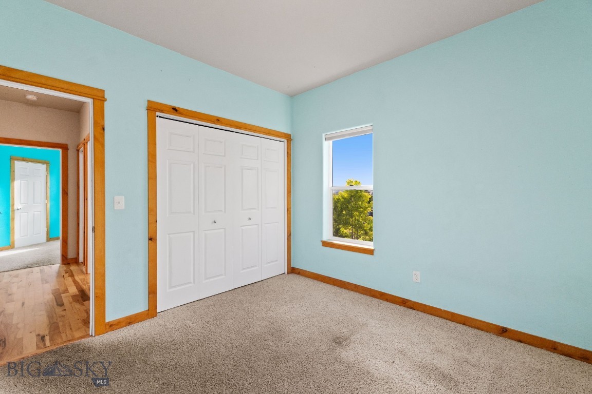 74 W Clara Court Property Photo 25