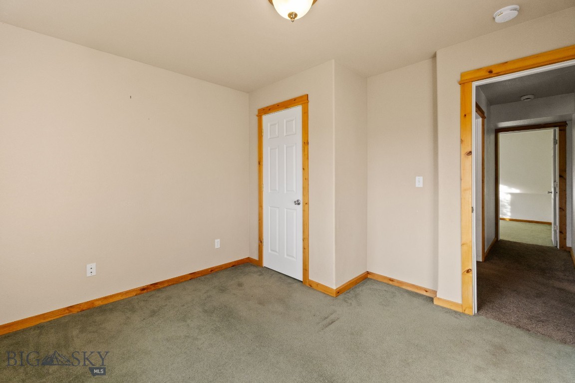 74 W Clara Court Property Photo 38