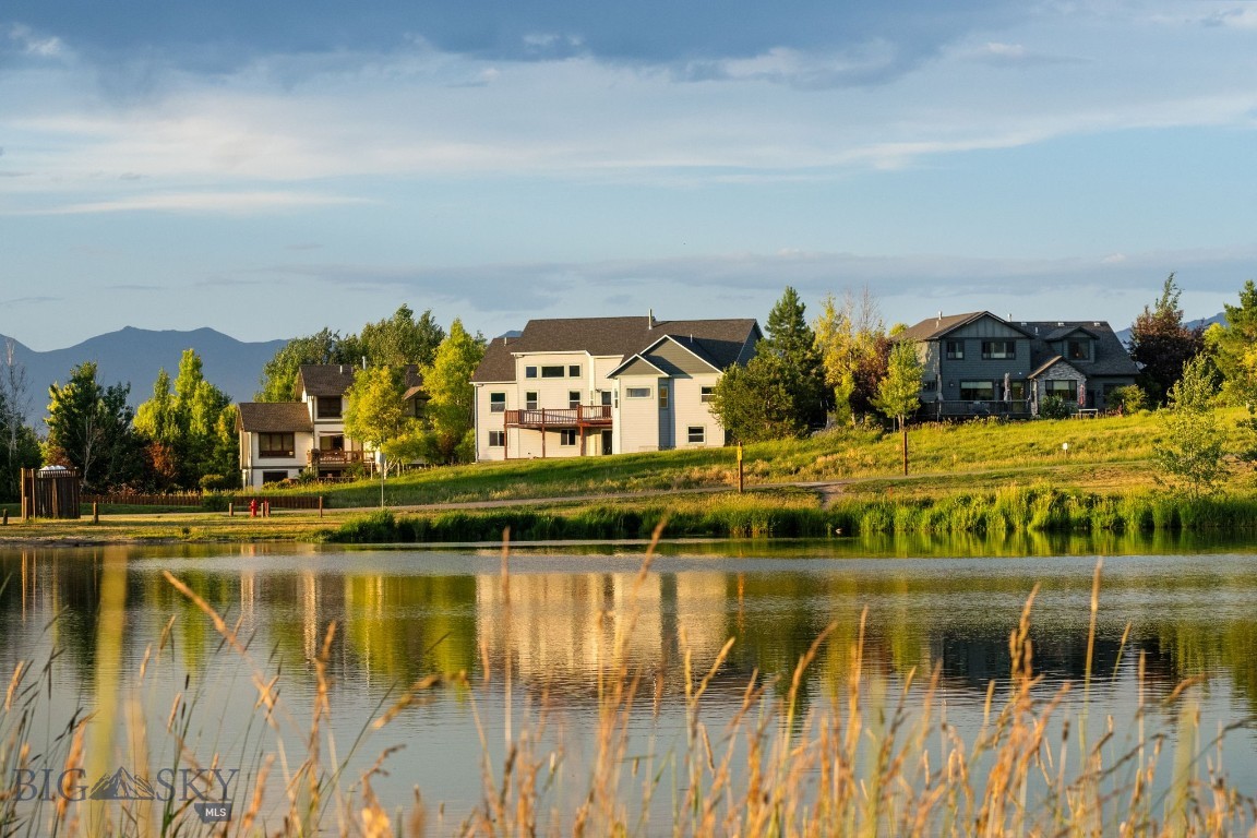 74 W Clara Court Property Photo 47