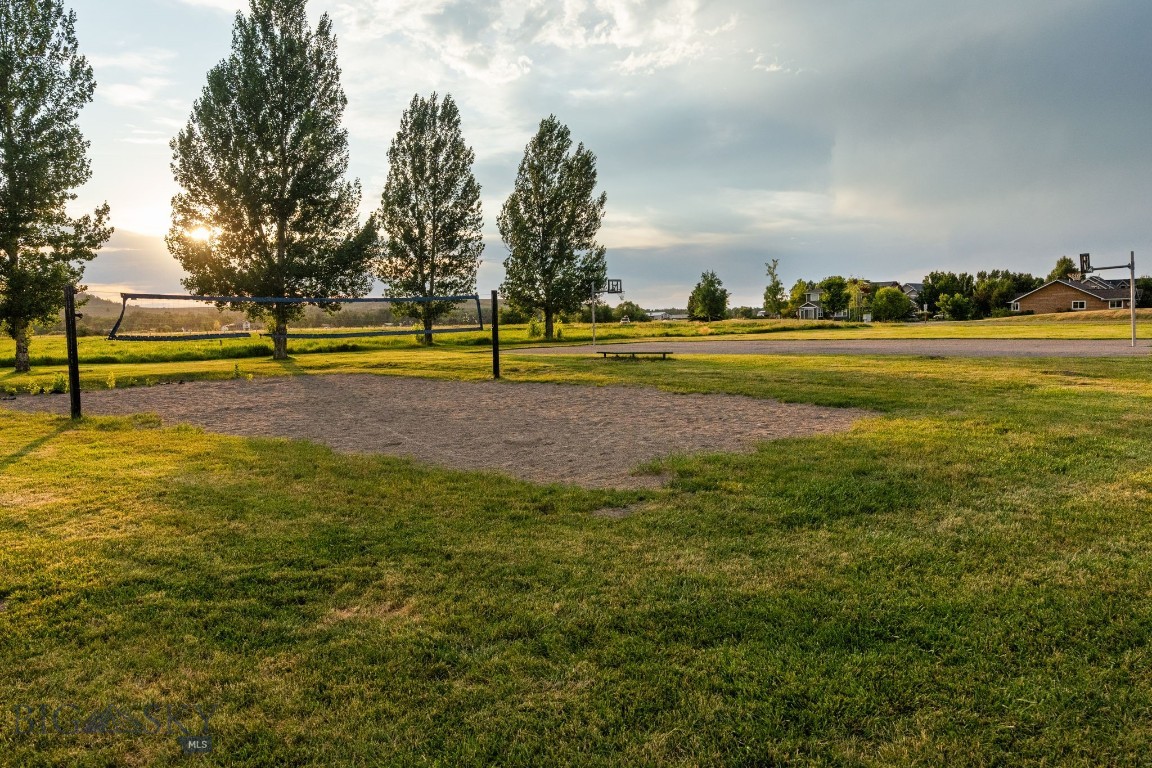 74 W Clara Court Property Photo 51