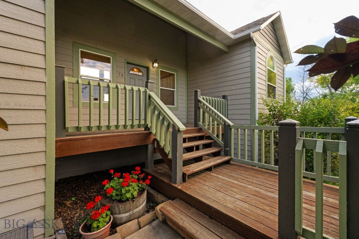 74 W Clara Court Property Photo 55