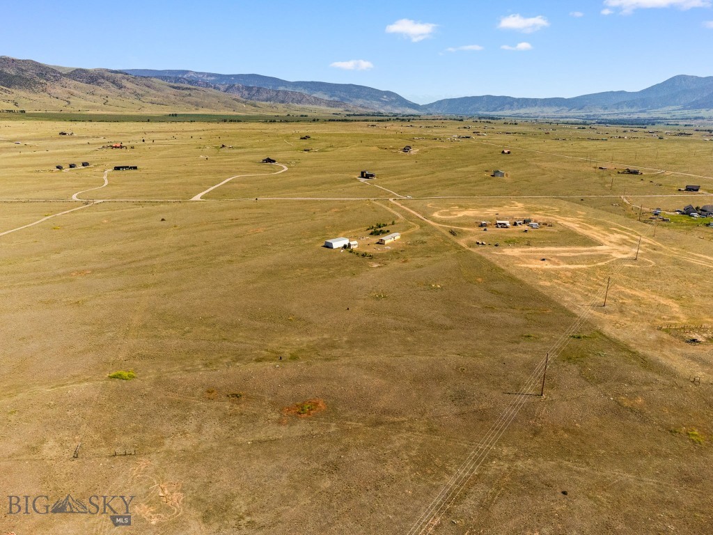 20 Black Hawk Property Photo 11