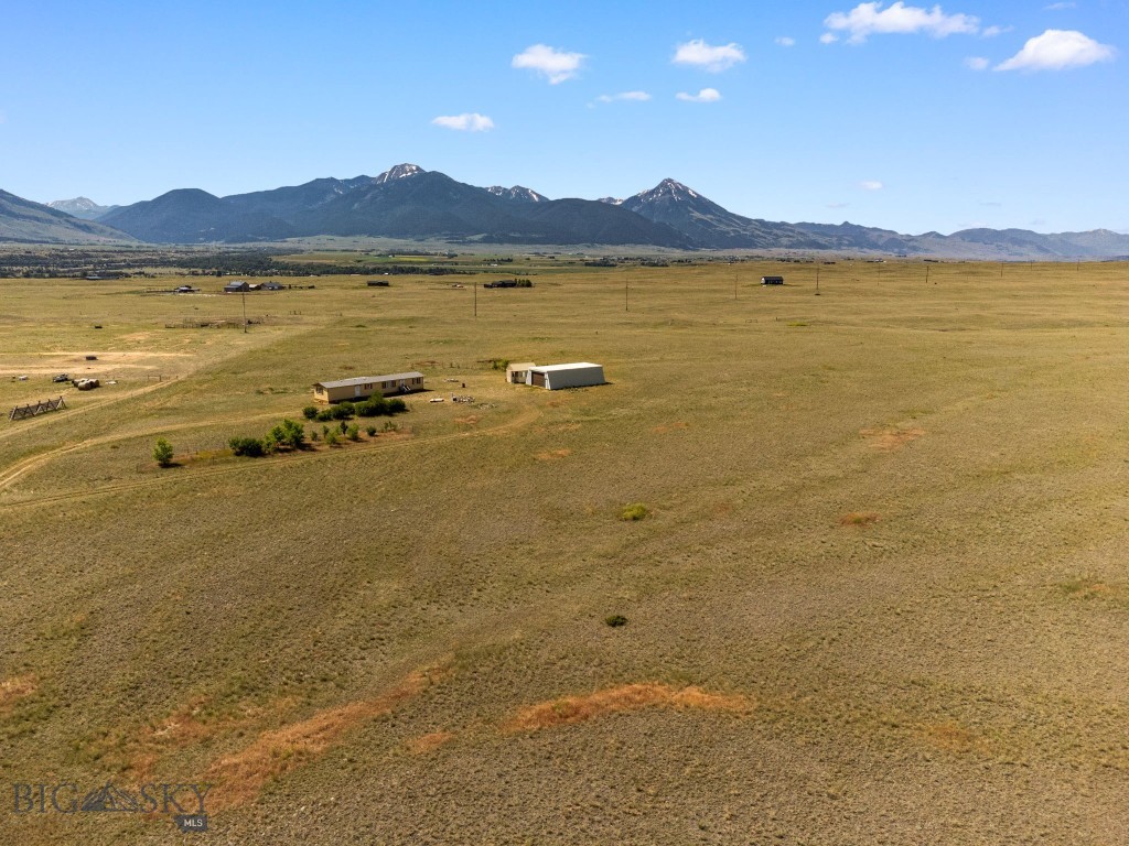 20 Black Hawk Property Photo 14