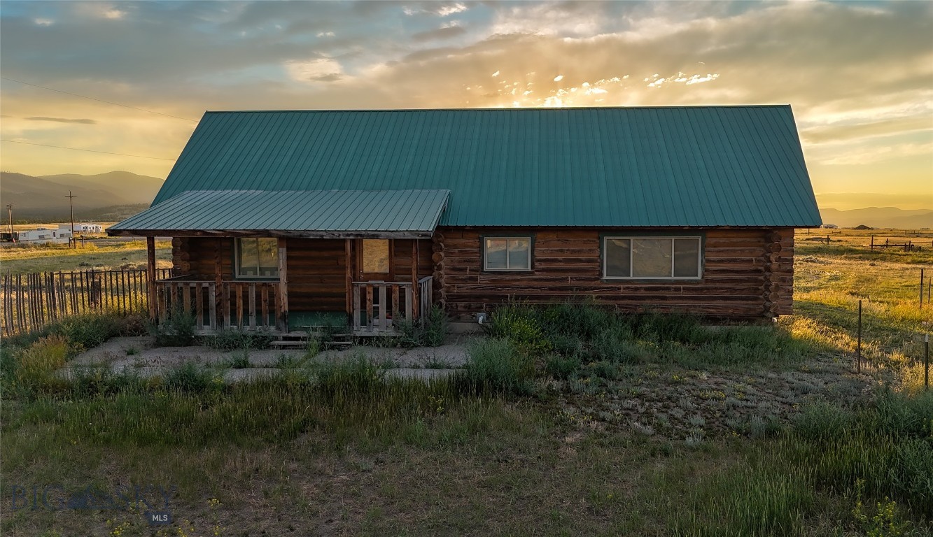 7223 Birdseye Road Property Photo 1