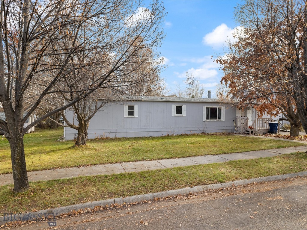 1120 Brentwood Avenue Property Photo 1