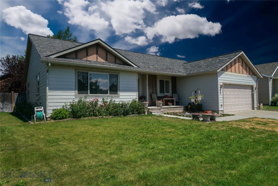 51 Forest Grove Lane Property Photo 1