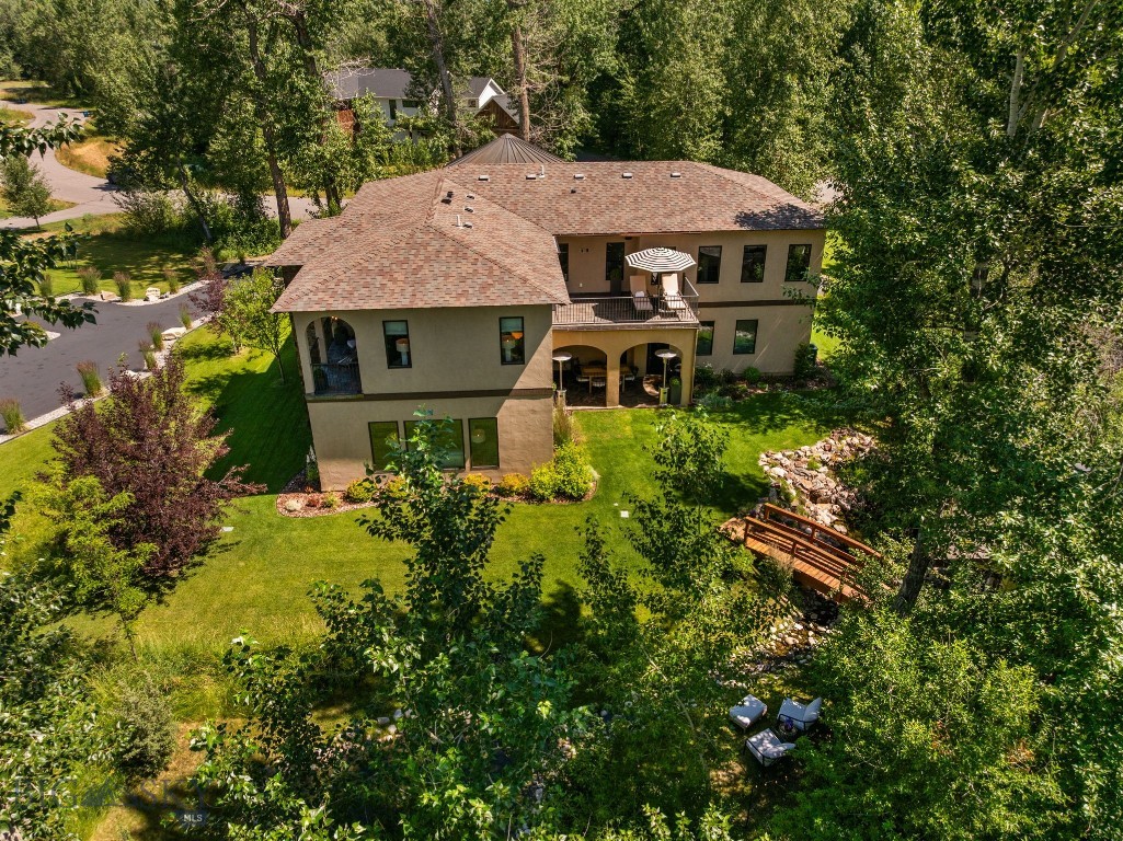 101 Milky Way Drive Property Photo 1