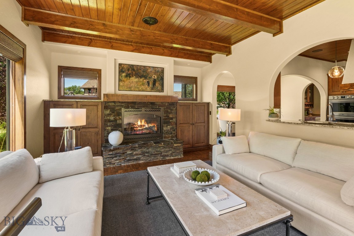 101 Milky Way Drive Property Photo 30