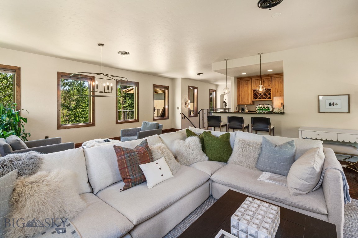 101 Milky Way Drive Property Photo 48