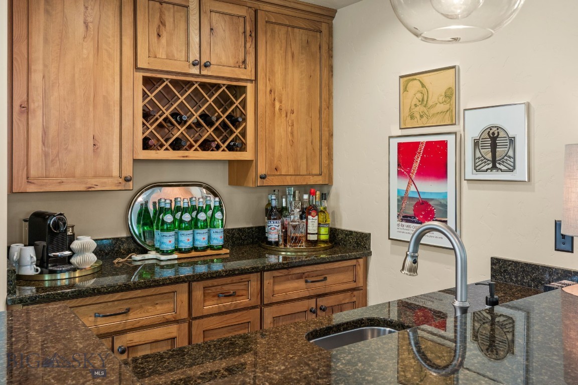 101 Milky Way Drive Property Photo 54