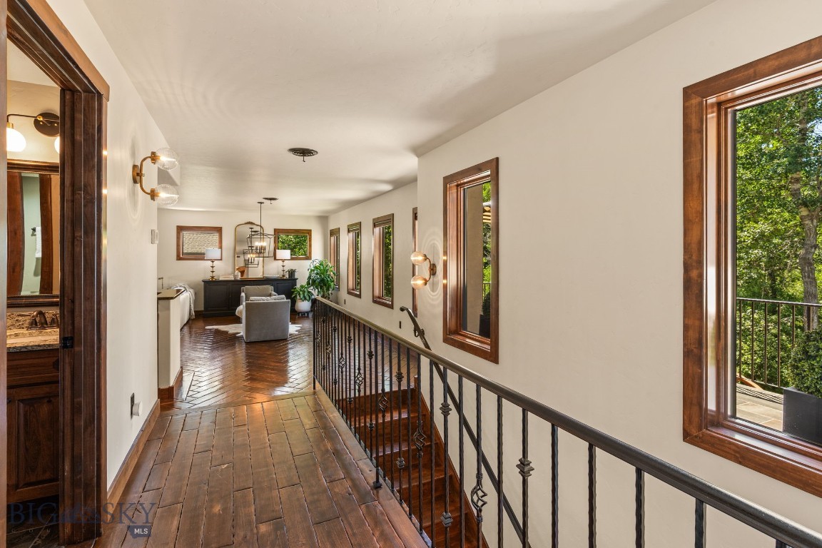 101 Milky Way Drive Property Photo 56