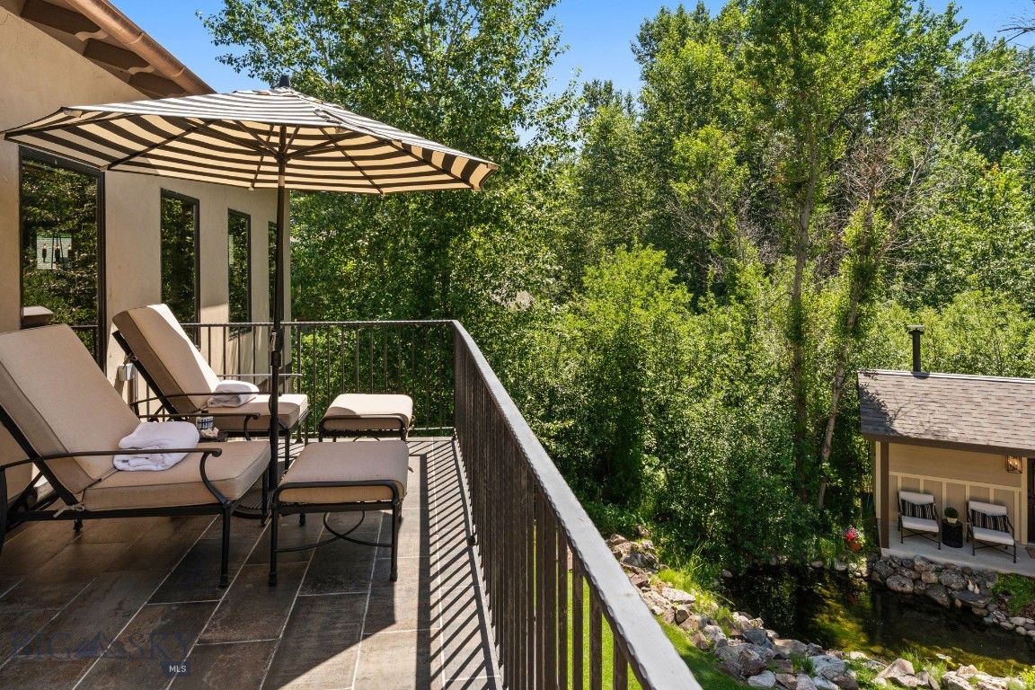 101 Milky Way Drive Property Photo 69