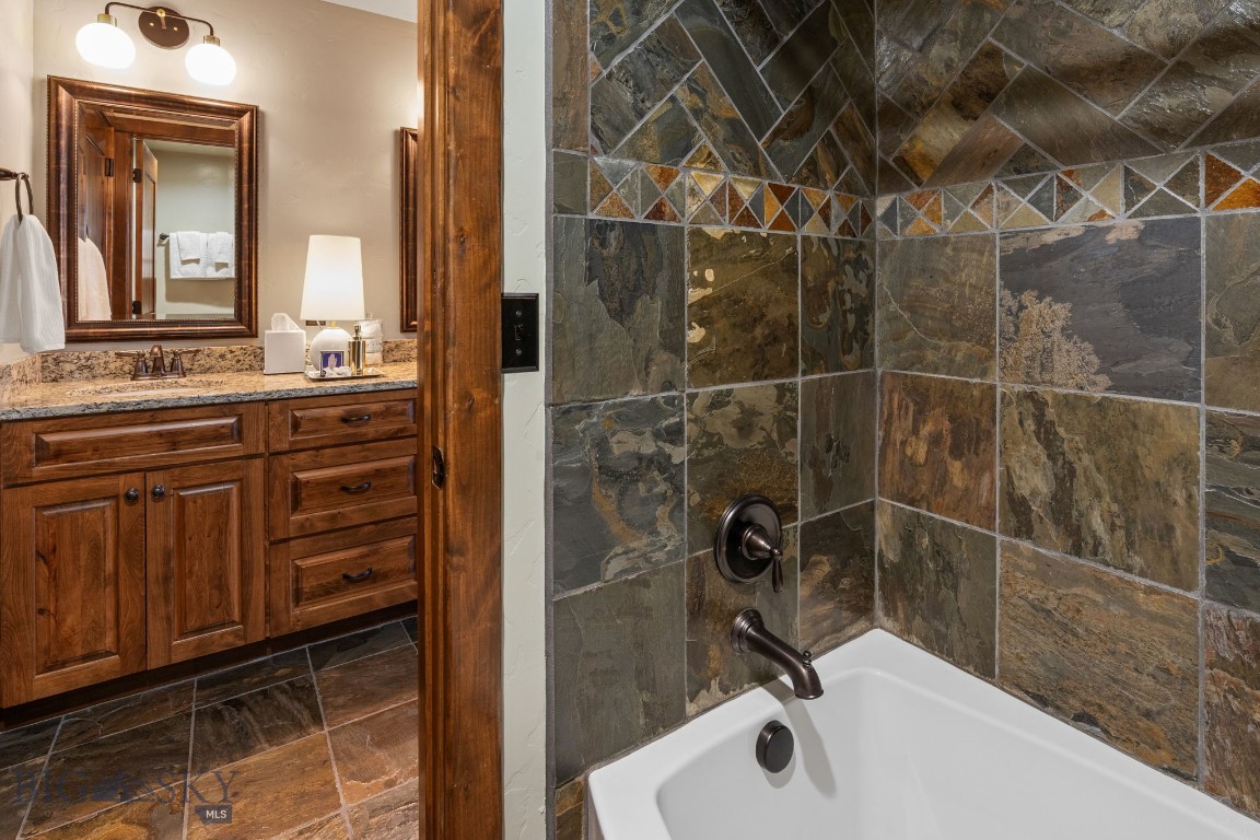 101 Milky Way Drive Property Photo 75