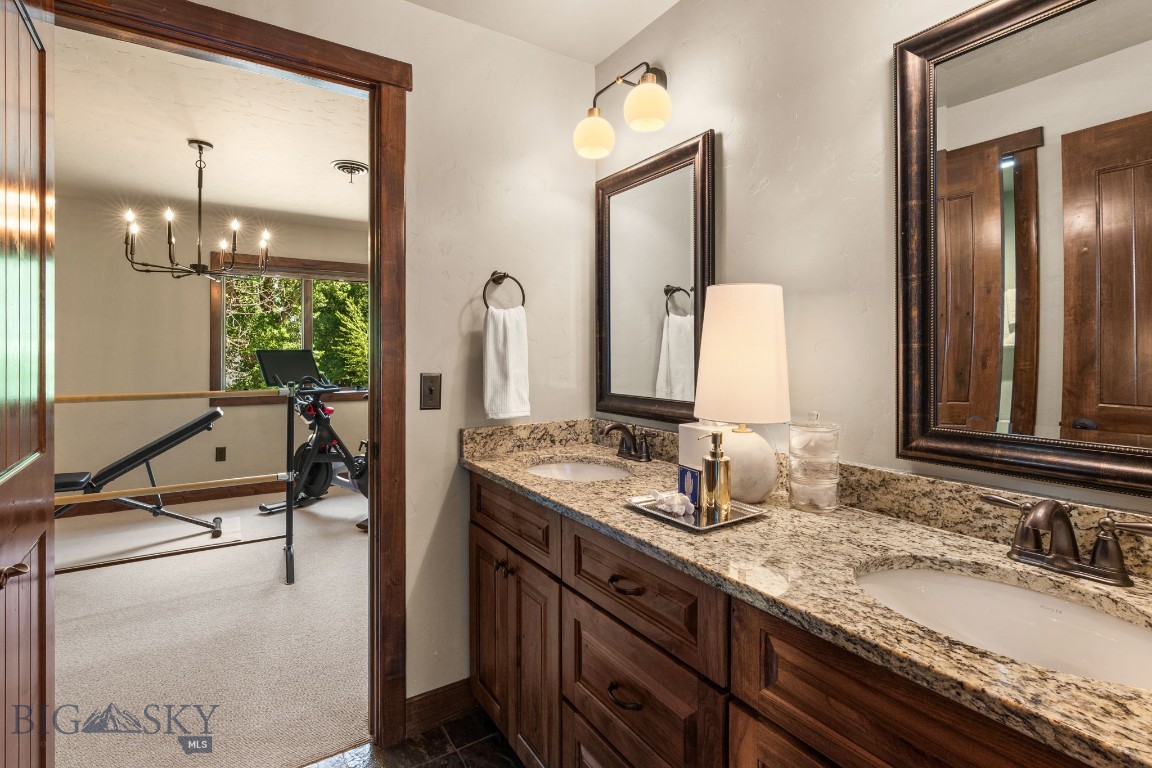 101 Milky Way Drive Property Photo 78