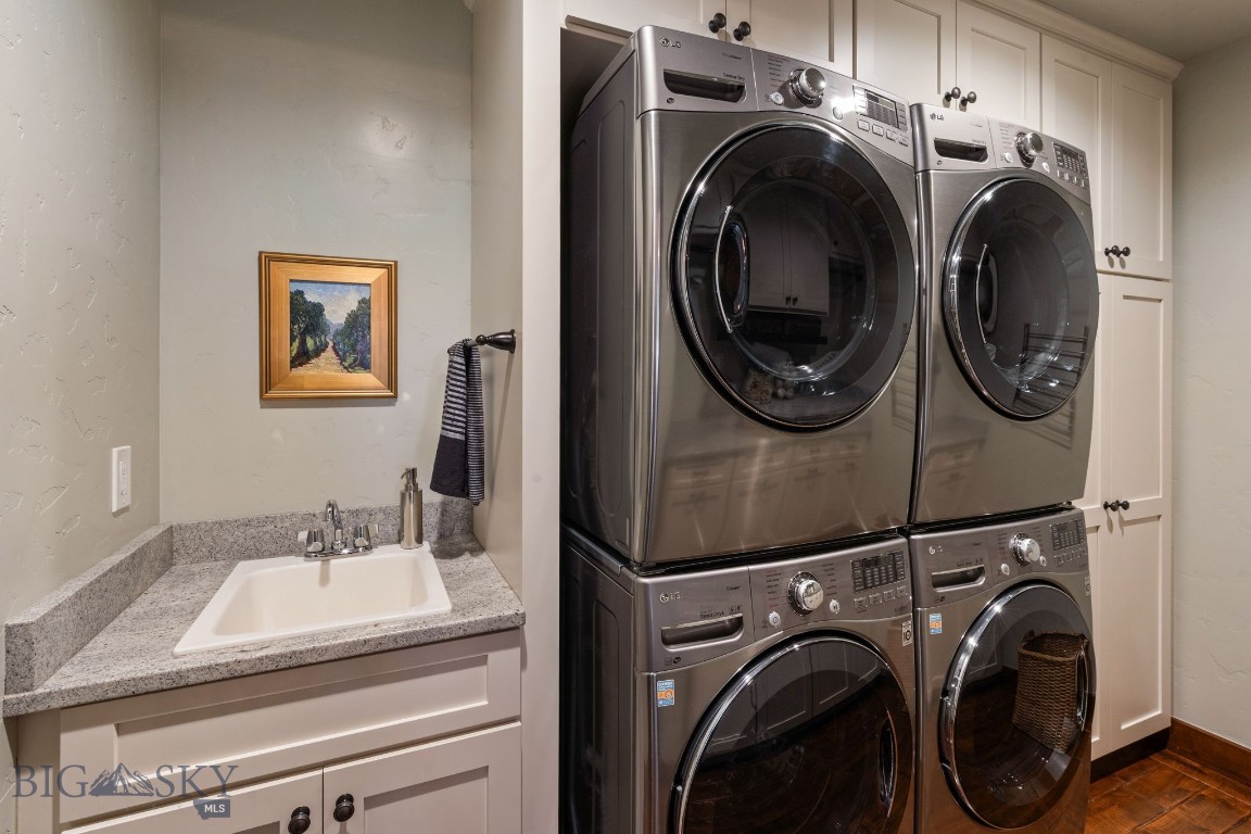 101 Milky Way Drive Property Photo 80