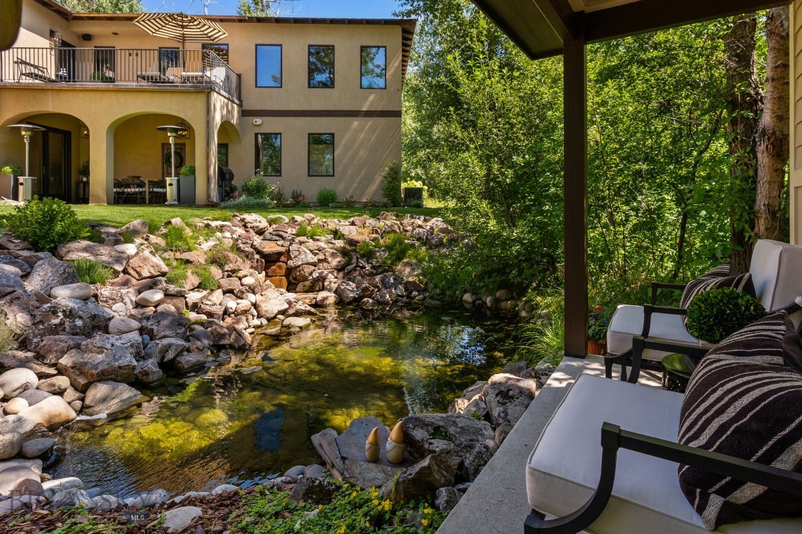 101 Milky Way Drive Property Photo 93