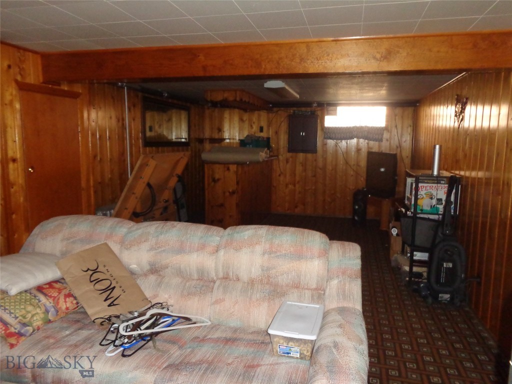 120 Balsam Street Property Photo 21