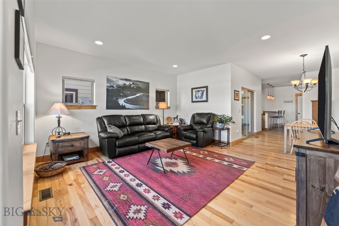 3669 Laduke Street Property Photo 5
